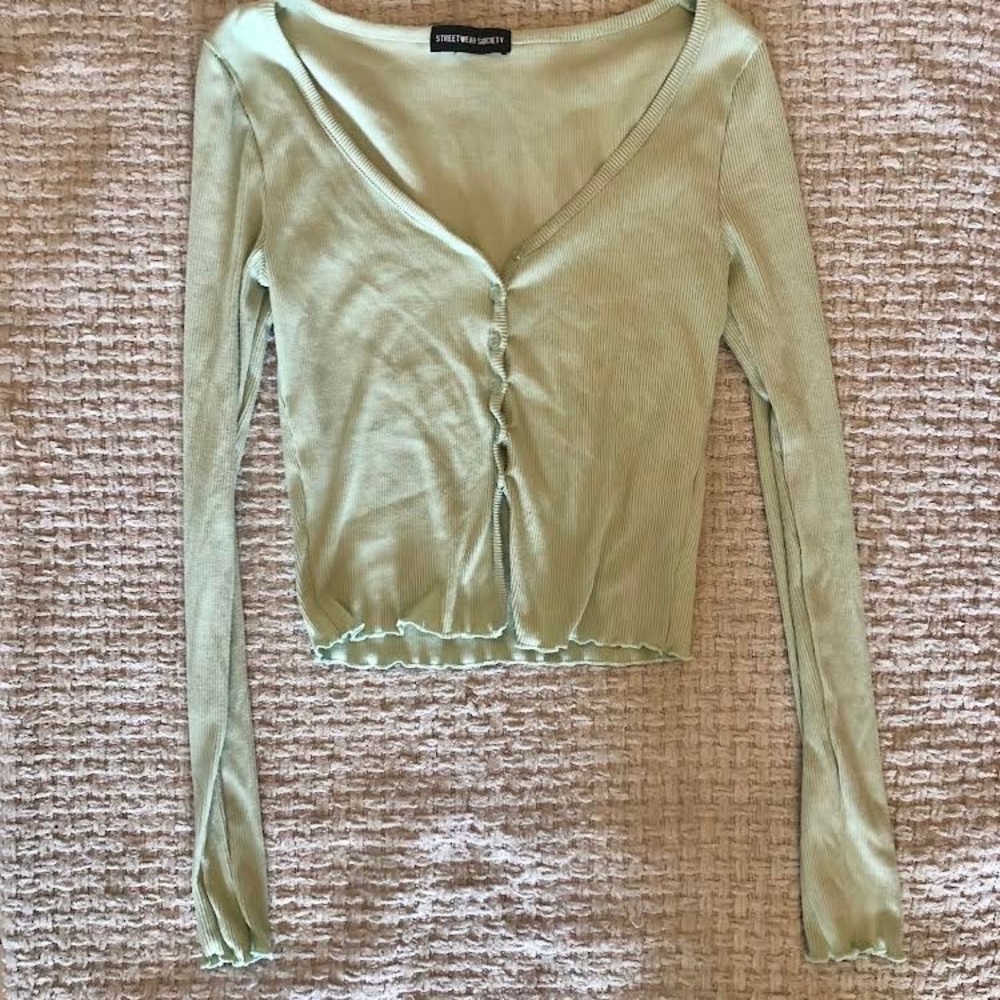 Streetwear Society Green Button Down Sleeve Crop Top
